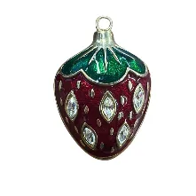 Strawberry Brooch